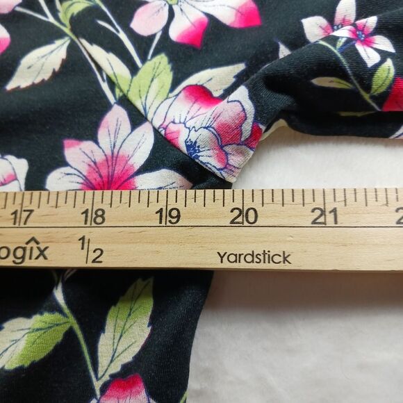 J.Jill Weaver Collection Women's Medium Midi. Black Floral. Long Sleeve........ - Picture 2 of 6